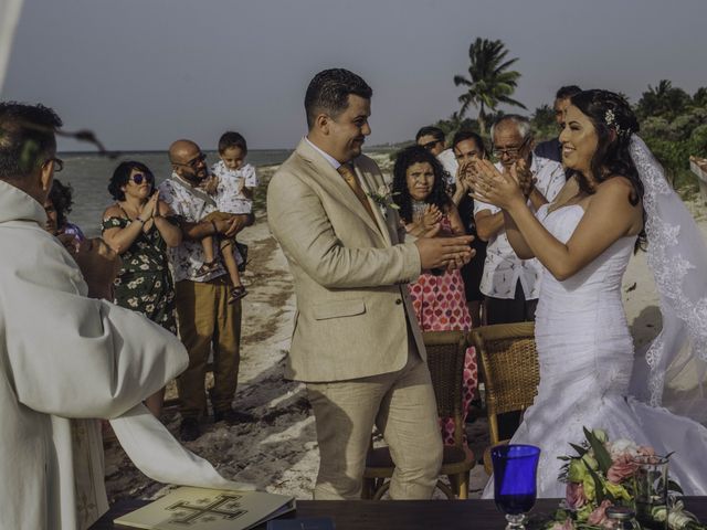 La boda de Eugenio y Angélica en Telchac Puerto, Yucatán 169