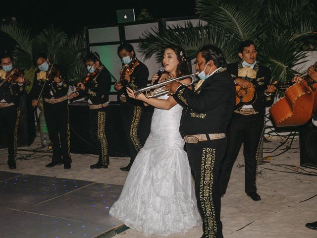 La boda de Eugenio y Angélica en Telchac Puerto, Yucatán 205