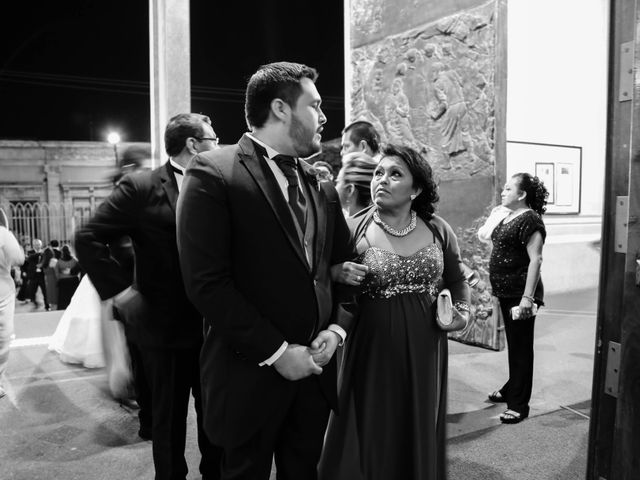 La boda de Fernando y Cristina en León, Guanajuato 25