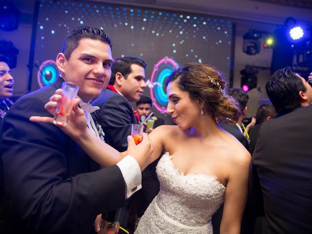 La boda de Alejandro y Alejandra en Monterrey, Nuevo León 26
