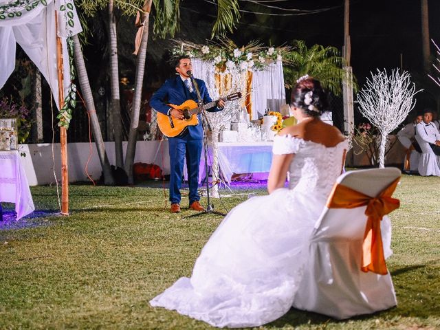 La boda de Wendy  y Javier  en Acapulco, Guerrero 15