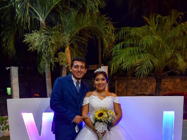La boda de Wendy  y Javier  en Acapulco, Guerrero 17