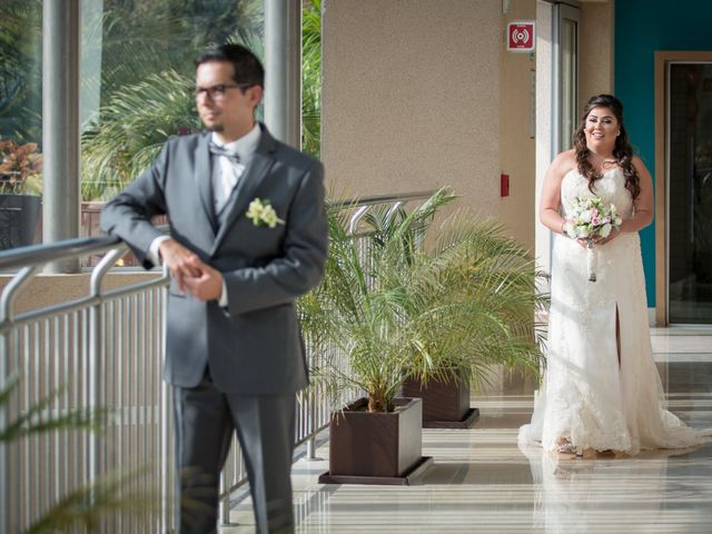 La boda de Noel y Adriana en Ixtapa Zihuatanejo, Guerrero 13