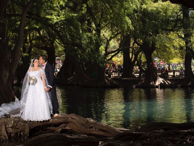 La boda de Ober y Anahí en Pátzcuaro, Michoacán 4