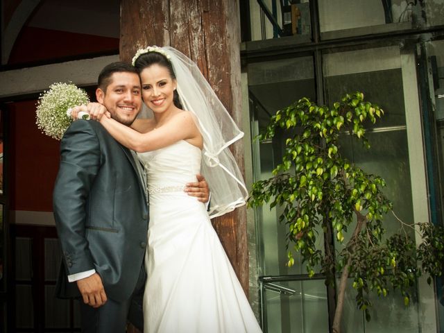 La boda de Christian y Claudia en Toluca, Estado México 15