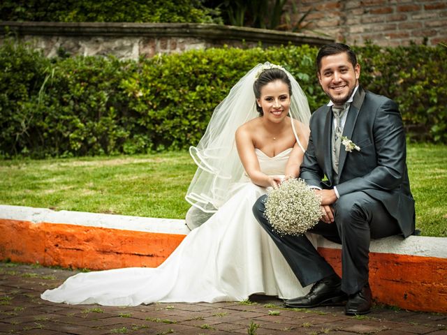 La boda de Christian y Claudia en Toluca, Estado México 1