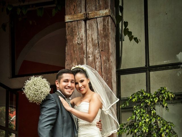 La boda de Christian y Claudia en Toluca, Estado México 17