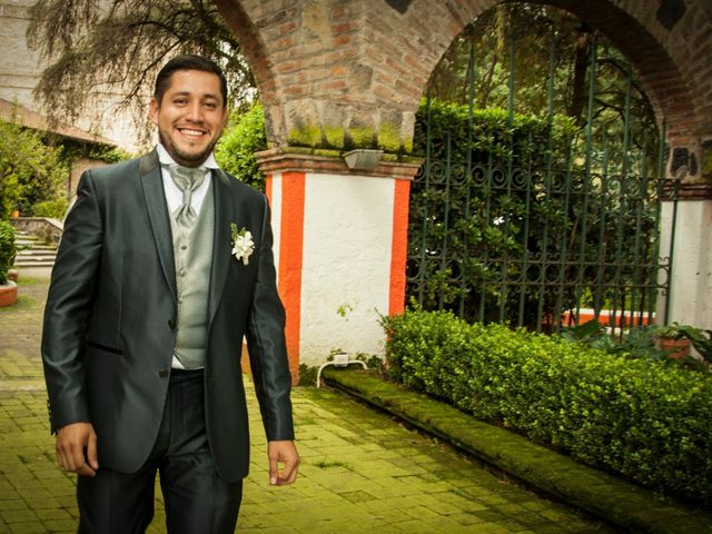La boda de Christian y Claudia en Toluca, Estado México 22