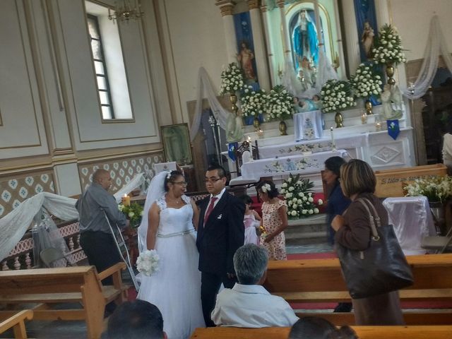 La boda de Erick y Diana  en Maravatío, Michoacán 15