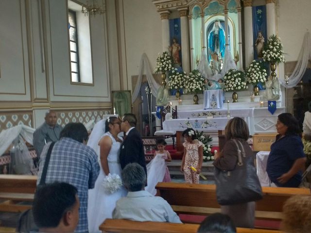 La boda de Erick y Diana  en Maravatío, Michoacán 18