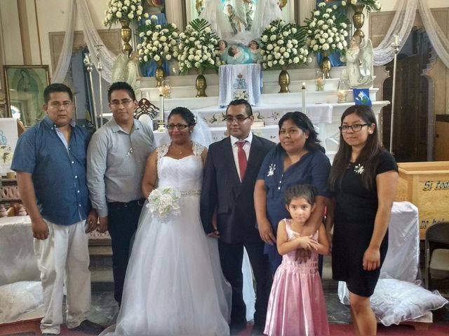 La boda de Erick y Diana  en Maravatío, Michoacán 27