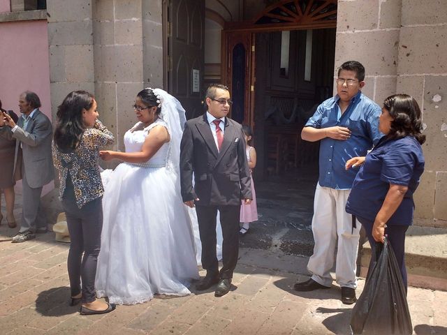 La boda de Erick y Diana  en Maravatío, Michoacán 33