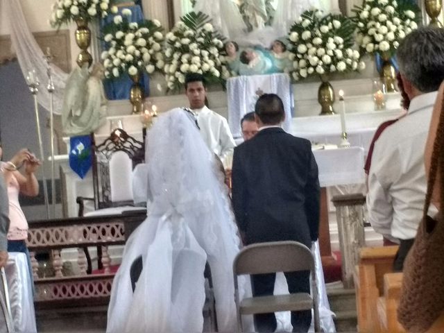 La boda de Erick y Diana  en Maravatío, Michoacán 57
