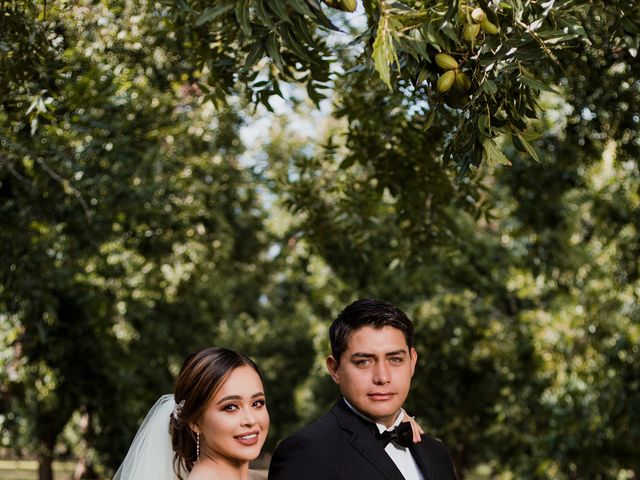 La boda de Tony y Zaira en La Cruz, Chihuahua 24