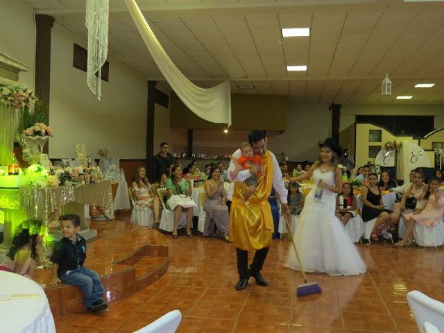 La boda de Carlos Jesús y María del Carmen en Huanímaro, Guanajuato 5