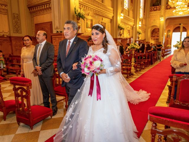 La boda de Miguel y Leticia en Gustavo A. Madero, Ciudad de México 12
