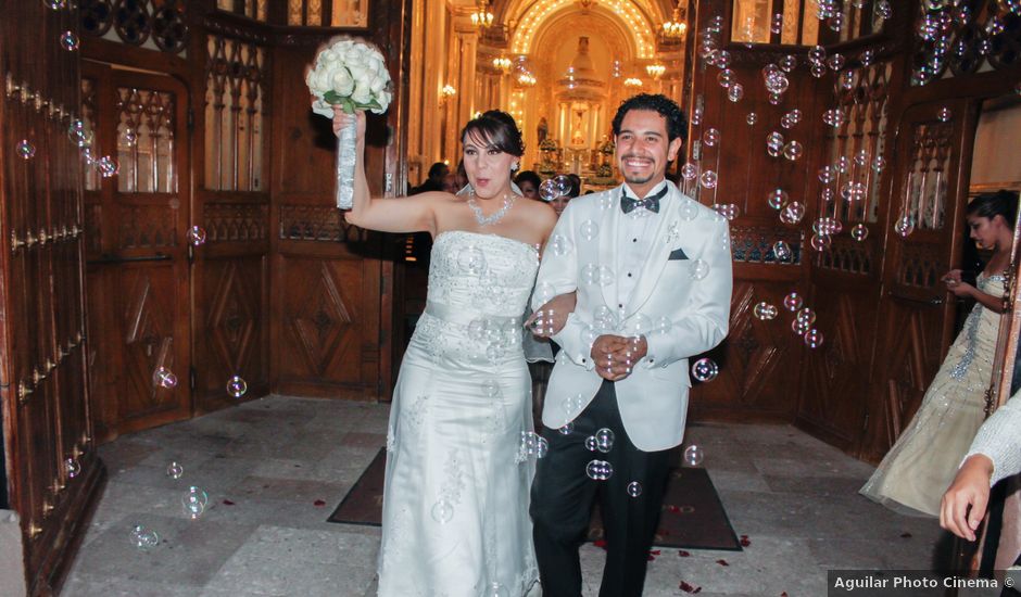 La boda de Luis y Laura en Aguascalientes, Aguascalientes