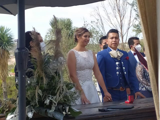 La boda de Miguel Ángel y Dalia en Bernal, Querétaro 13