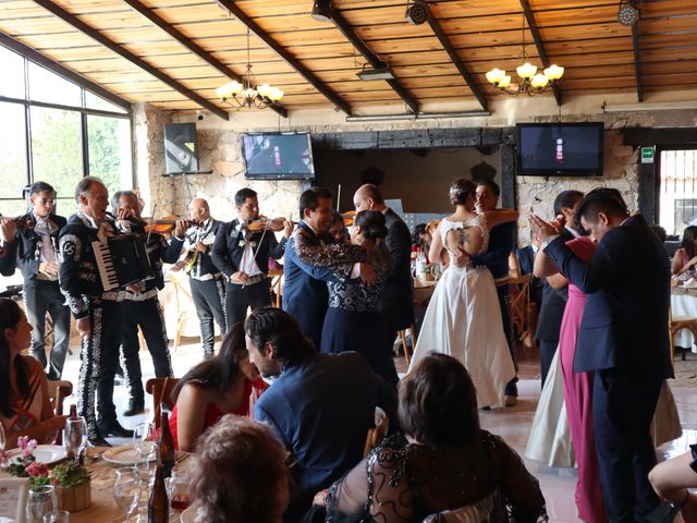 La boda de Miguel Ángel y Dalia en Bernal, Querétaro 22