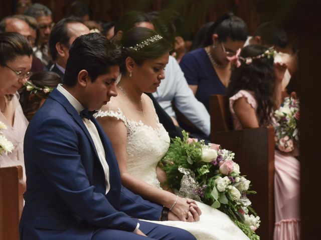 La boda de Isaac Asaf y Yael Josefina en Guadalajara, Jalisco 6