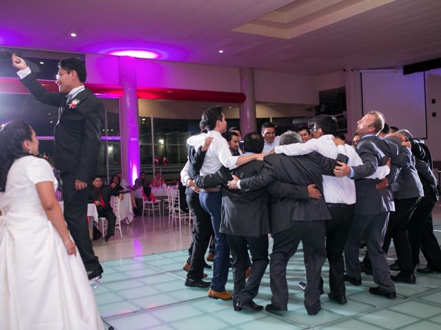 La boda de Víctor y Adriana en Tlaxcala, Tlaxcala 79