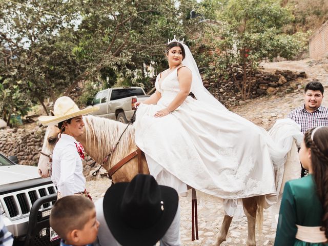 La boda de Jorge y Edith en Ixtlán del Río, Nayarit 26