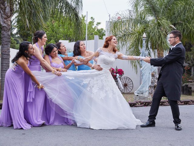 La boda de Diego y Marifer en Monterrey, Nuevo León 240