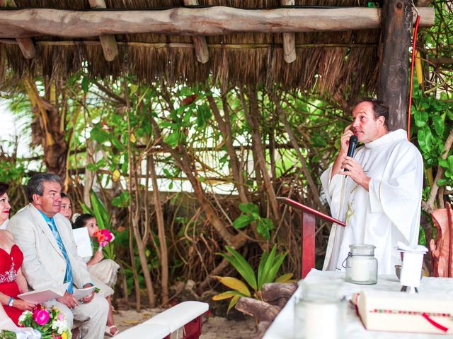 La boda de Rodrigo y Brenda en Playa del Carmen, Quintana Roo 42