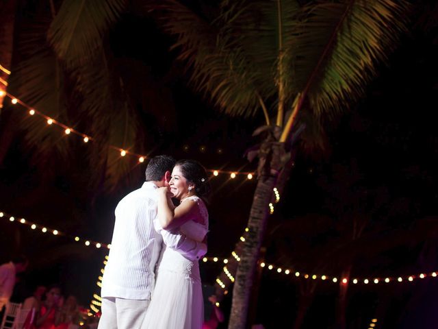 La boda de Rodrigo y Brenda en Playa del Carmen, Quintana Roo 48