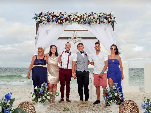 La boda de Pedro Manuel y Victor en Cancún, Quintana Roo 24