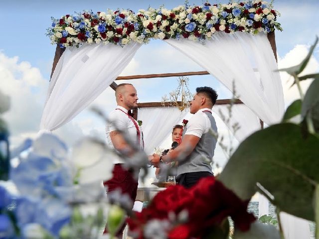 La boda de Pedro Manuel y Victor en Cancún, Quintana Roo 31