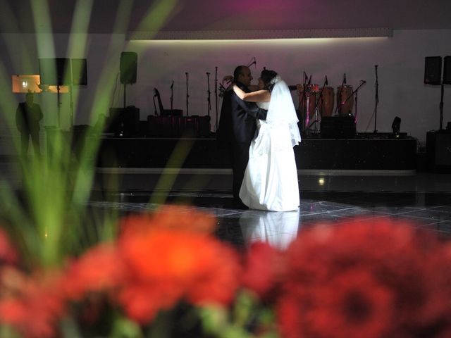 La boda de Rafael y Luisa en Texcoco, Estado México 35