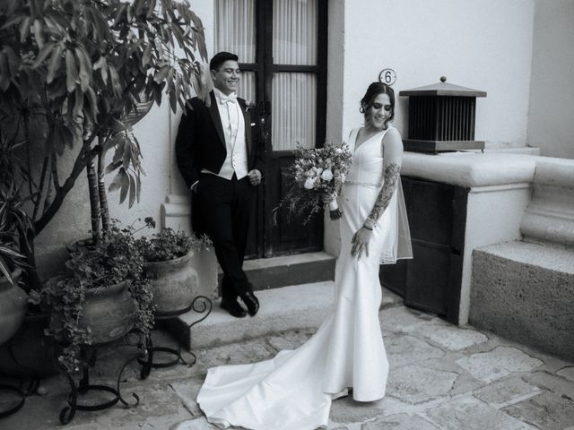 La boda de Salvador y Victoria en Querétaro, Querétaro 34