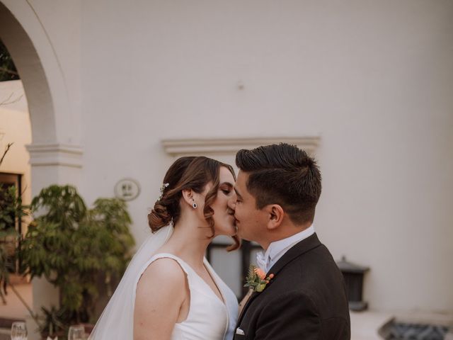 La boda de Salvador y Victoria en Querétaro, Querétaro 42