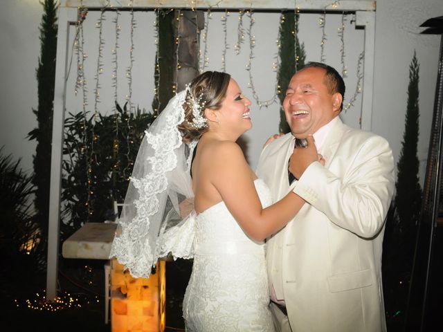 La boda de Alfredo  y Xitlali  en Morelos, Chihuahua 26