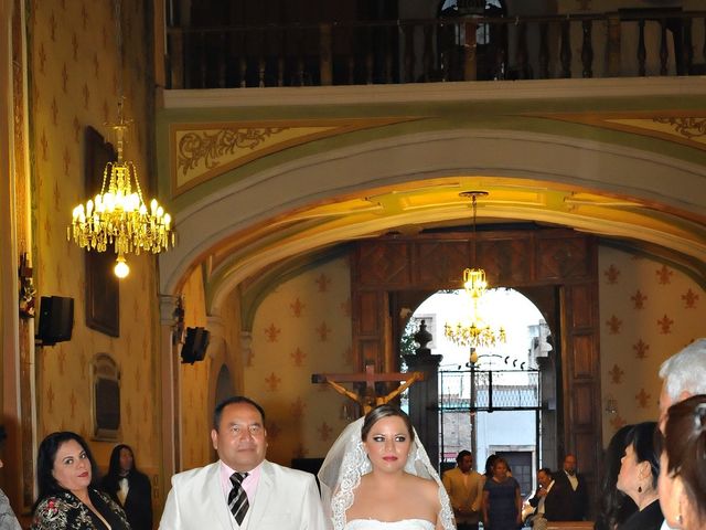La boda de Alfredo  y Xitlali  en Morelos, Chihuahua 11