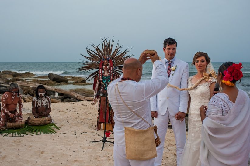 Ceremonia Maya: Todo Lo Que Deben Saber De Esta Boda Simbólica - Bodas ...