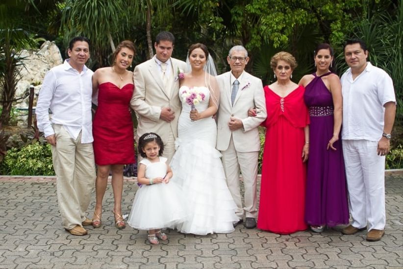 Se Puede Ir De Negro A Una Boda De Dia