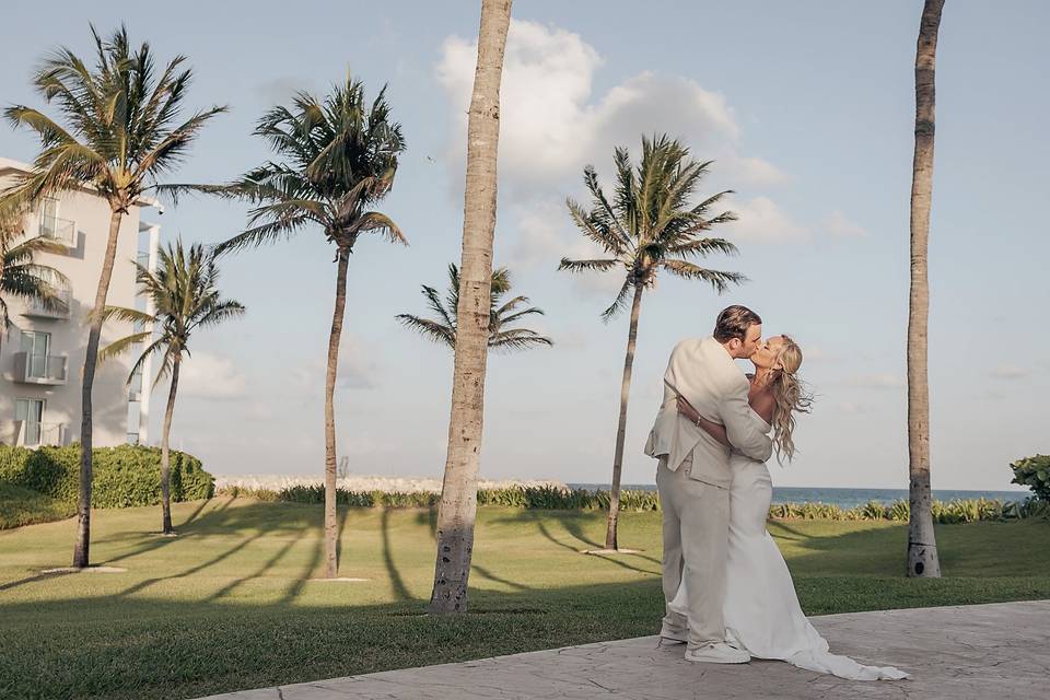 La boda de Ali y Brad