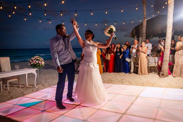 La boda de Sayra  y Santiago 3