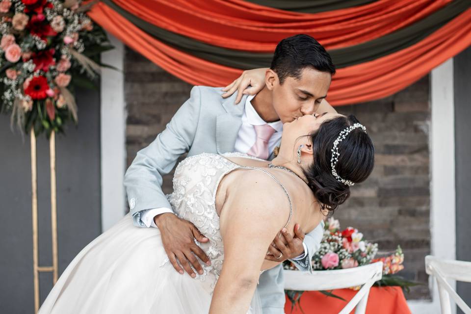 La boda de Adriana y Andrés