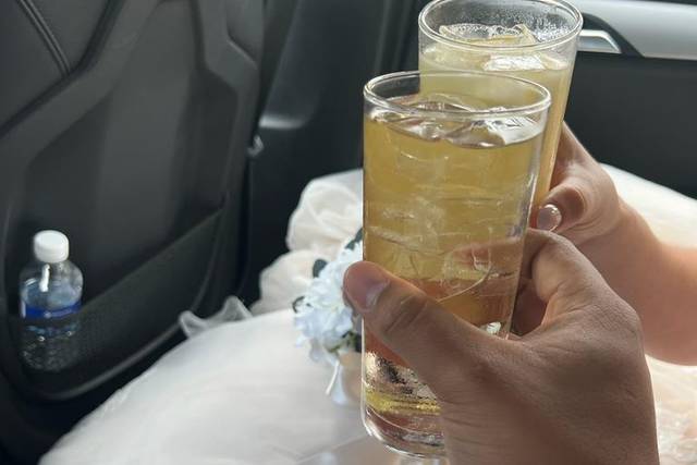 La boda de Lucy  y Alex  1