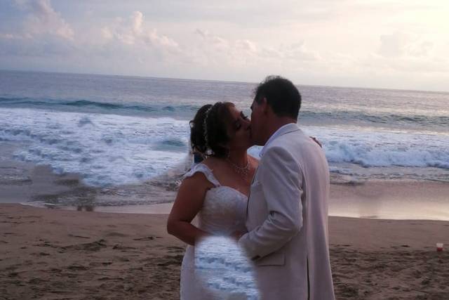 La boda de Roberto  y Hermelinda  1