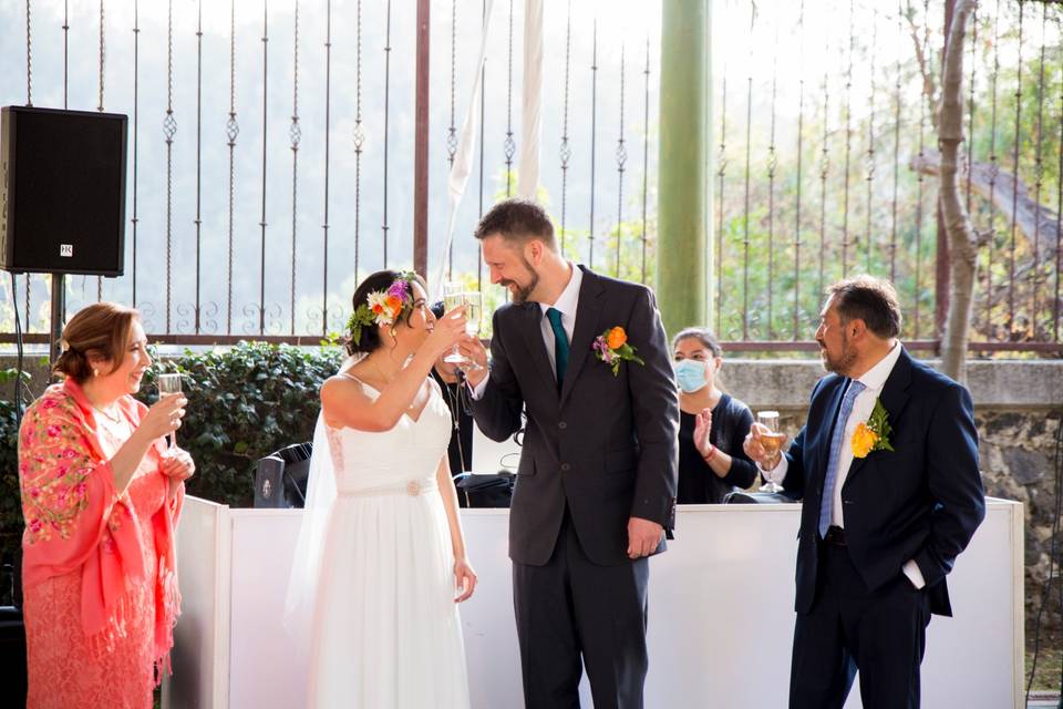 La boda de Vivian y Brendan