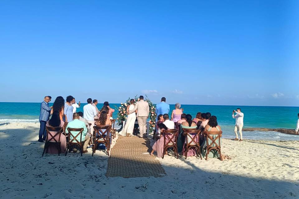 La boda de Yazmin y Carlos