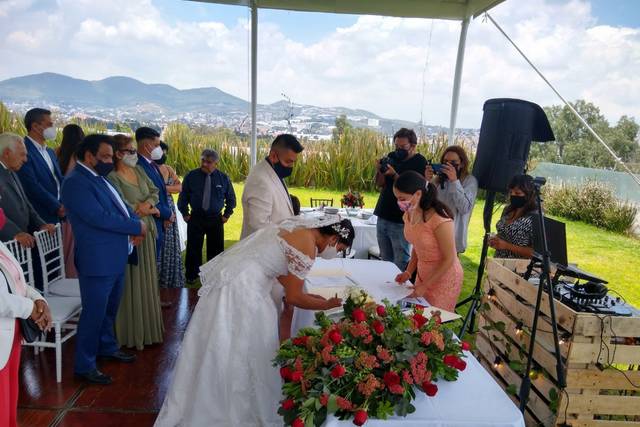 La boda de Carolina  y Héctor  3