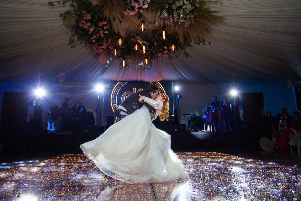 La boda de Grace y Alfonso