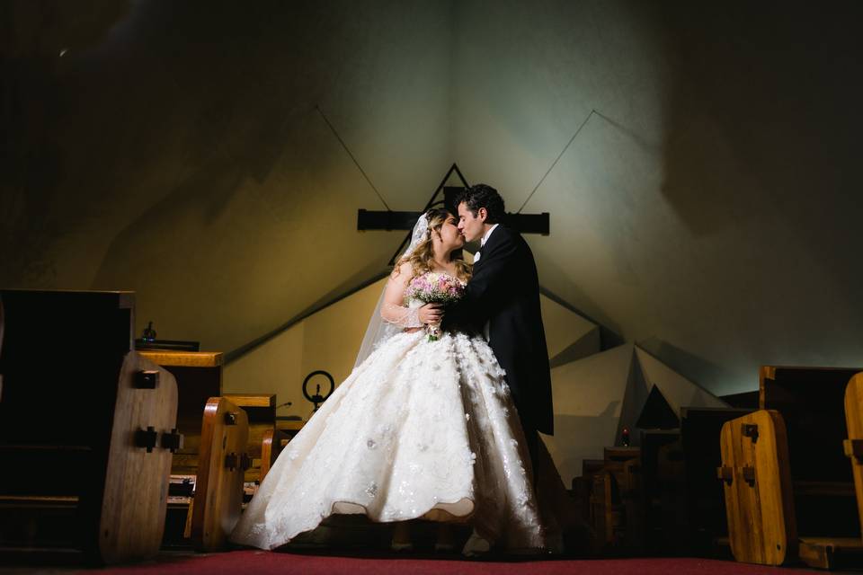 Monarquía Coronado Excelencia