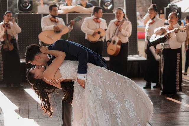 La boda de América y Alexander 3