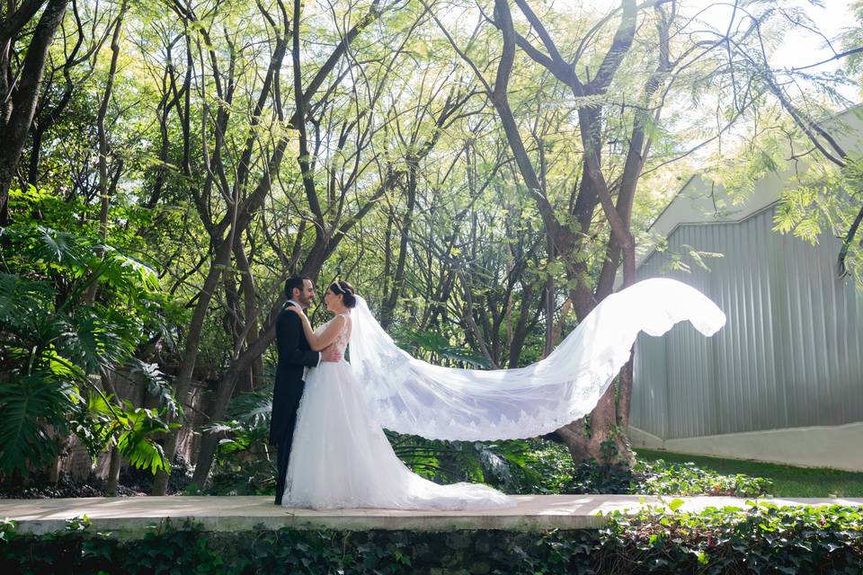 La boda de Monserrat y Fernando